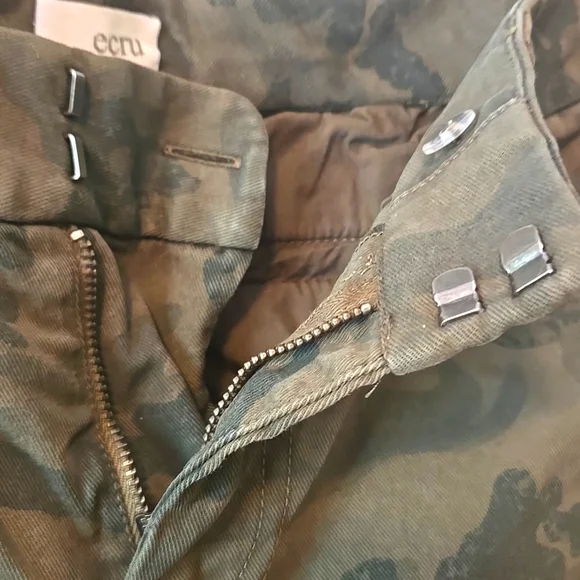 Camouflage Pants Womens - Picture 4 of 9